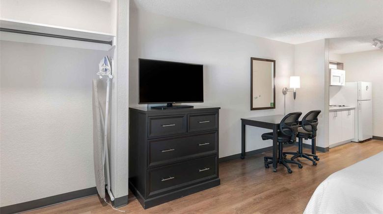 <b>Extended Stay America Prem Stes Brickell Room</b>. Images powered by <a href="https://iceportal.shijigroup.com/" title="IcePortal" target="_blank">IcePortal</a>.
