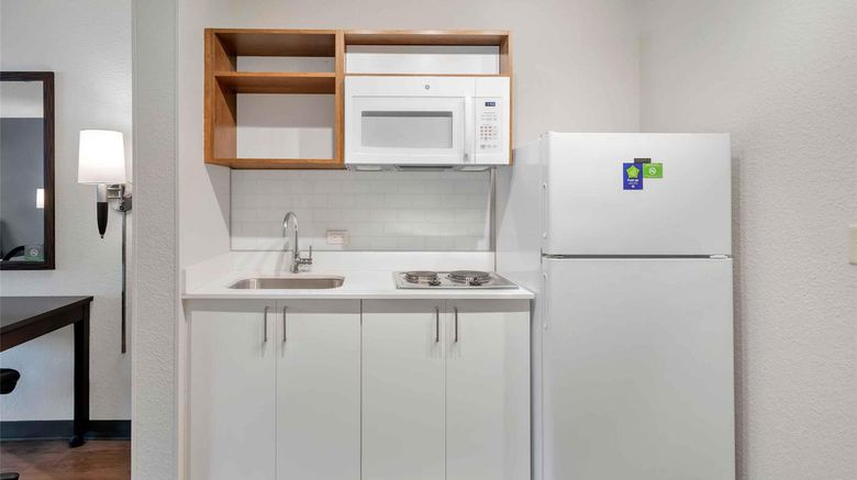 <b>Extended Stay America Prem Stes Brickell Room</b>. Images powered by <a href="https://iceportal.shijigroup.com/" title="IcePortal" target="_blank">IcePortal</a>.