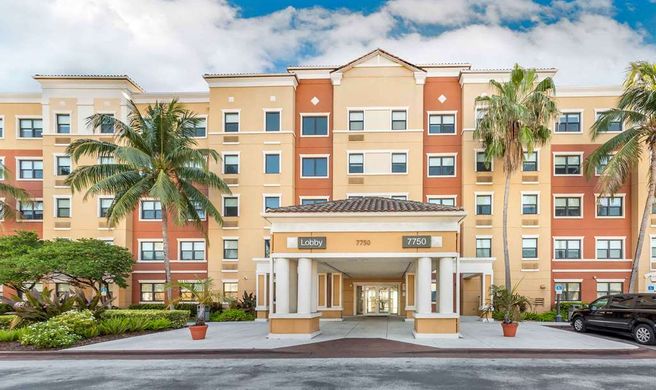 Premier Suites Miami Airport Doral Exterior