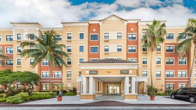 Premier Suites Miami Airport Doral