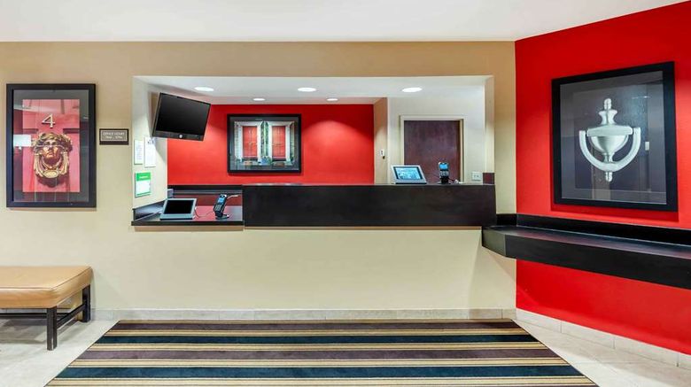 <b>Extended Stay America Stes Hampton Colis Lobby</b>. Images powered by <a href="https://iceportal.shijigroup.com/" title="IcePortal" target="_blank">IcePortal</a>.