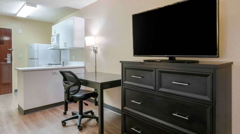 <b>Extended Stay America Stes Hampton Colis Room</b>. Images powered by <a href="https://iceportal.shijigroup.com/" title="IcePortal" target="_blank">IcePortal</a>.