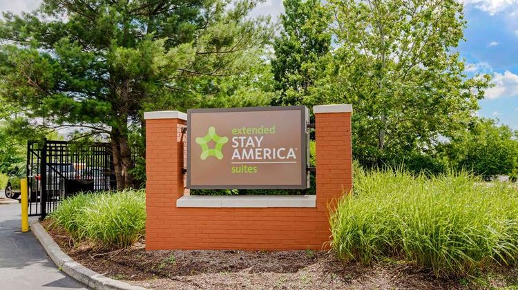 Extended Stay America - Newark Airport Exterior