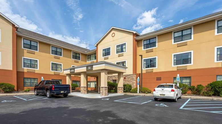 Extended Stay America Stes Somerset Fran Exterior. Images powered by <a href="https://iceportal.shijigroup.com" target="_blank" rel="noopener">Ice Portal</a>.