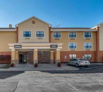 Extended Stay America Stes Champaign Exterior