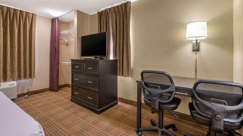 <b>Extended Stay America Stes Champaign Room</b>. Images powered by <a href="https://iceportal.shijigroup.com/" title="IcePortal" target="_blank">IcePortal</a>.