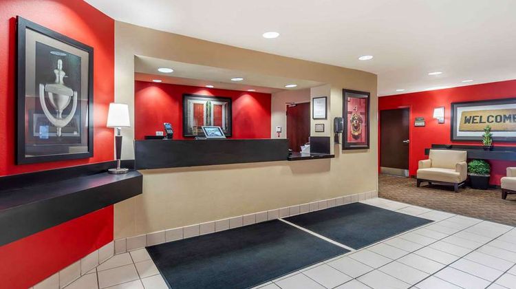 Extended Stay America Stes Chicago Woodf Lobby