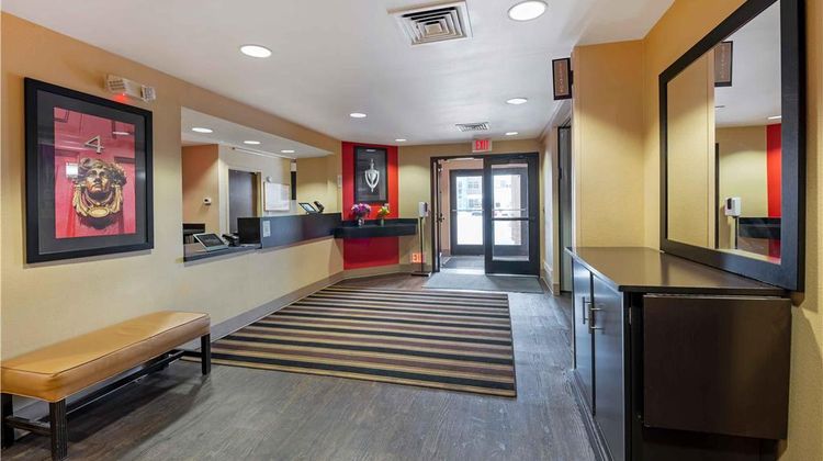 Extended Stay America Stes Castleton Lobby