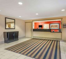 Extended Stay America Stes Lombard Yorkt Lobby