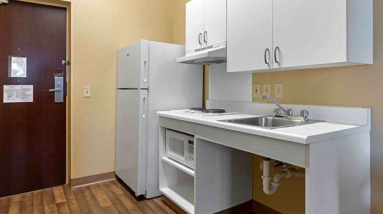 <b>Extended Stay America Stes Chicago Darie Room</b>. Images powered by <a href="https://iceportal.shijigroup.com/" title="IcePortal" target="_blank">IcePortal</a>.