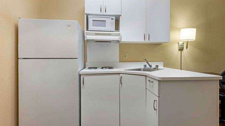 <b>Extended Stay America Stes Chicago Darie Room</b>. Images powered by <a href="https://iceportal.shijigroup.com/" title="IcePortal" target="_blank">IcePortal</a>.