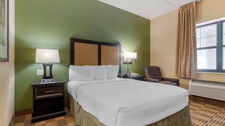 <b>Extended Stay America Stes Chicago Skoki Room</b>. Images powered by <a href="https://iceportal.shijigroup.com/" title="IcePortal" target="_blank">IcePortal</a>.