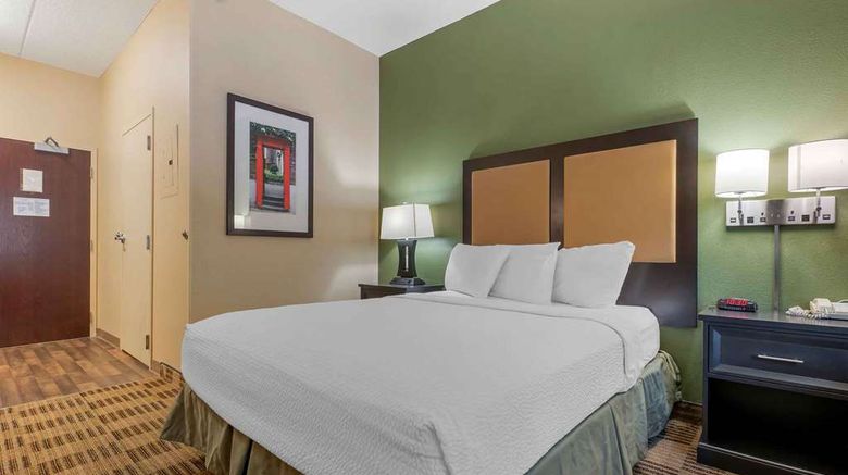 <b>Extended Stay America Stes Chicago Skoki Room</b>. Images powered by <a href="https://iceportal.shijigroup.com/" title="IcePortal" target="_blank">IcePortal</a>.