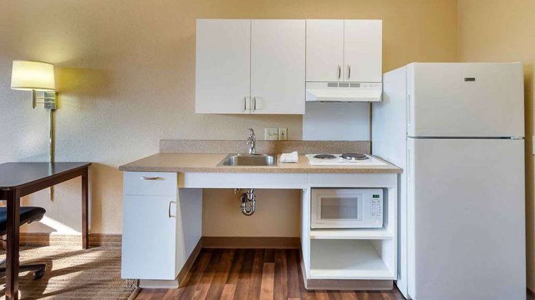 <b>Extended Stay America Stes Vernon Hll La Room</b>. Images powered by <a href="https://iceportal.shijigroup.com/" title="IcePortal" target="_blank">IcePortal</a>.