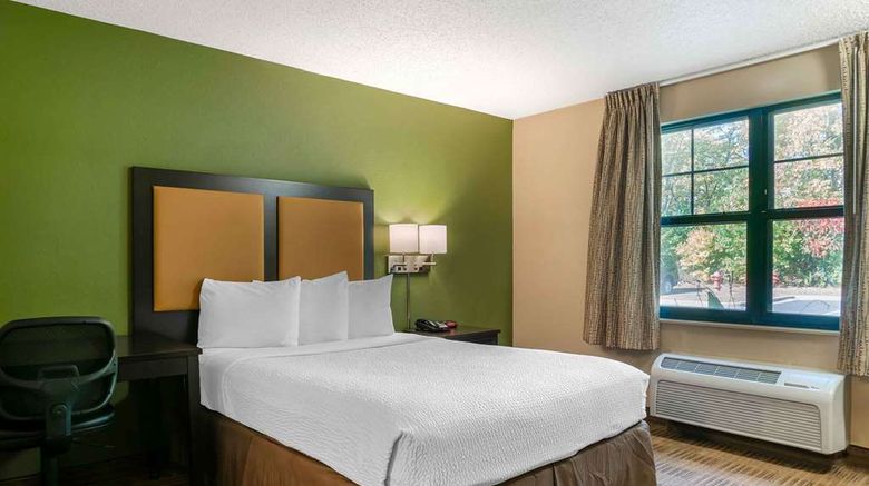 <b>Extended Stay America Stes  Canton Room</b>. Images powered by <a href="https://iceportal.shijigroup.com/" title="IcePortal" target="_blank">IcePortal</a>.