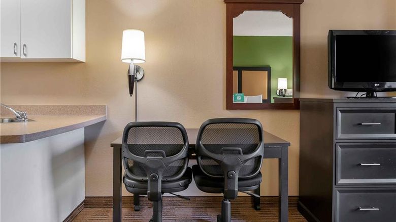 <b>Extended Stay America Stes Roseville Room</b>. Images powered by <a href="https://iceportal.shijigroup.com/" title="IcePortal" target="_blank">IcePortal</a>.