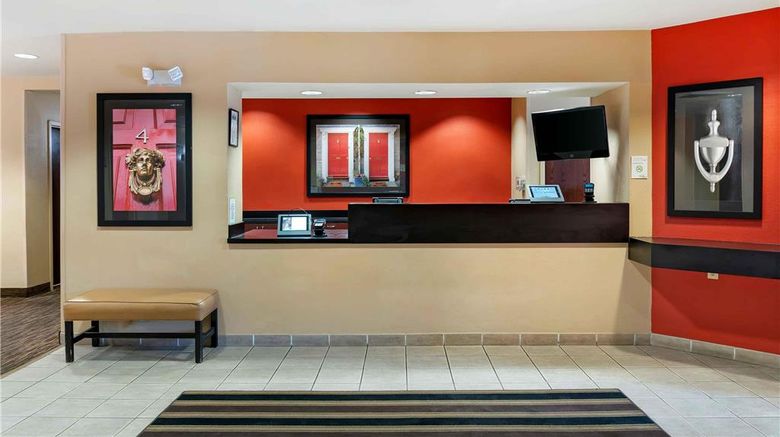 <b>Extended Stay America Stes  Dearborn Lobby</b>. Images powered by <a href="https://iceportal.shijigroup.com/" title="IcePortal" target="_blank">IcePortal</a>.