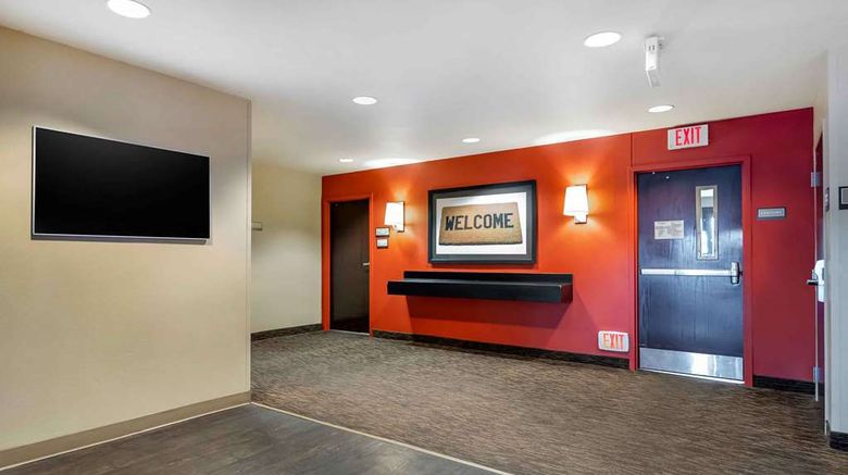 <b>Extended Stay America Stes Chicago Midwa Lobby</b>. Images powered by <a href="https://iceportal.shijigroup.com/" title="IcePortal" target="_blank">IcePortal</a>.