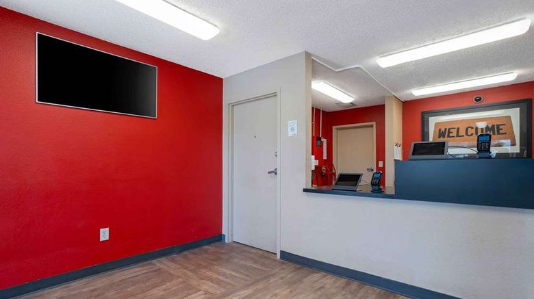 <b>Extended Stay America Stes The Woodlands Lobby</b>. Images powered by <a href="https://iceportal.shijigroup.com/" title="IcePortal" target="_blank">IcePortal</a>.