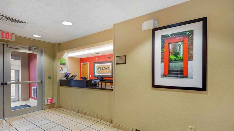 Extended Stay America Stes Round Rock N Lobby