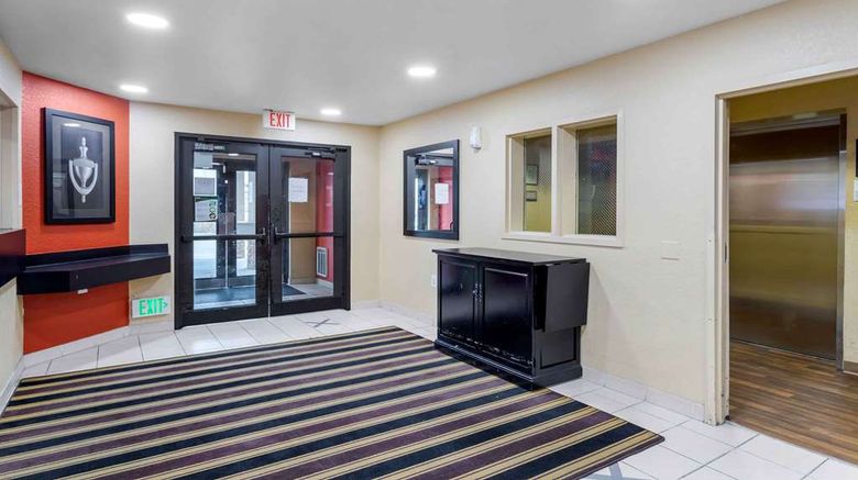 <b>Extended Stay America Stes Houston Westh Lobby</b>. Images powered by <a href="https://iceportal.shijigroup.com/" title="IcePortal" target="_blank">IcePortal</a>.