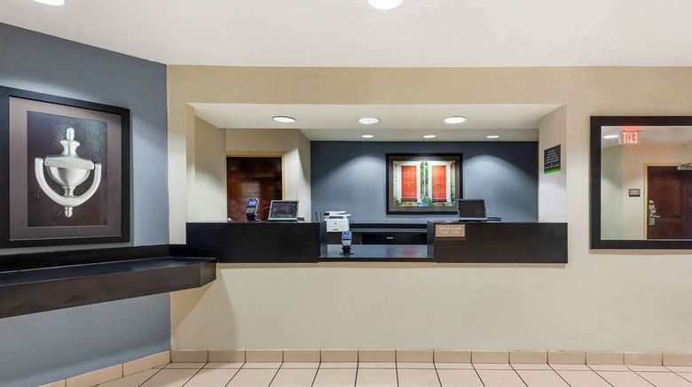 <b>Extended Stay America Stes Fort Worth Ci Lobby</b>. Images powered by <a href="https://iceportal.shijigroup.com/" title="IcePortal" target="_blank">IcePortal</a>.