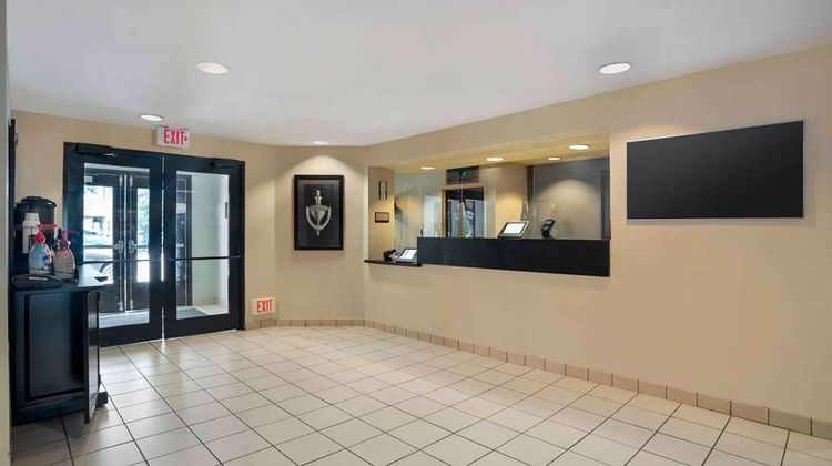 Extended Stay America Stes Msy Airport Lobby