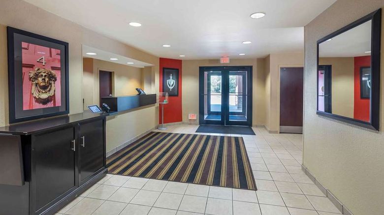<b>Extended Stay America Stes Columbia Stad Lobby</b>. Images powered by <a href="https://iceportal.shijigroup.com/" title="IcePortal" target="_blank">IcePortal</a>.