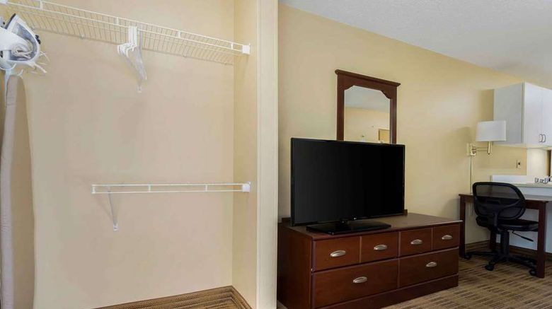 <b>Extended Stay America Stes Olympia Tumwa Room</b>. Images powered by <a href="https://iceportal.shijigroup.com/" title="IcePortal" target="_blank">IcePortal</a>.
