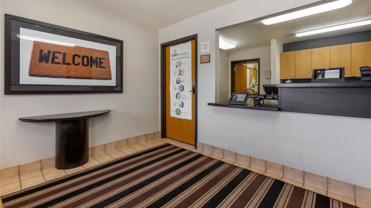 Extended Stay America Stes Abq Airport Lobby
