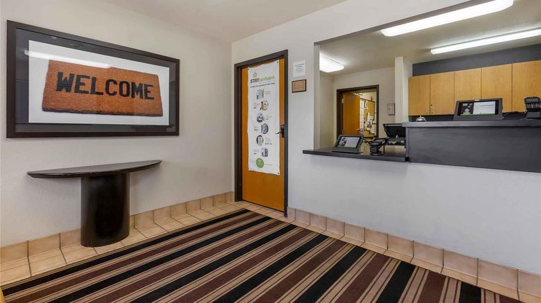 <b>Extended Stay America Stes Abq Airport Lobby</b>. Images powered by <a href="https://iceportal.shijigroup.com/" title="IcePortal" target="_blank">IcePortal</a>.