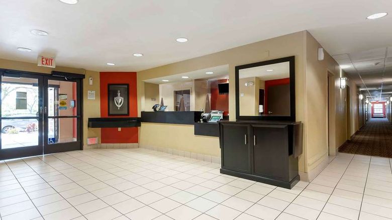 <b>Extended Stay America Stes Morgan Hill Lobby</b>. Images powered by <a href="https://iceportal.shijigroup.com/" title="IcePortal" target="_blank">IcePortal</a>.