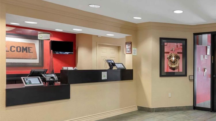 Extended Stay America Stes Oak Airport Lobby