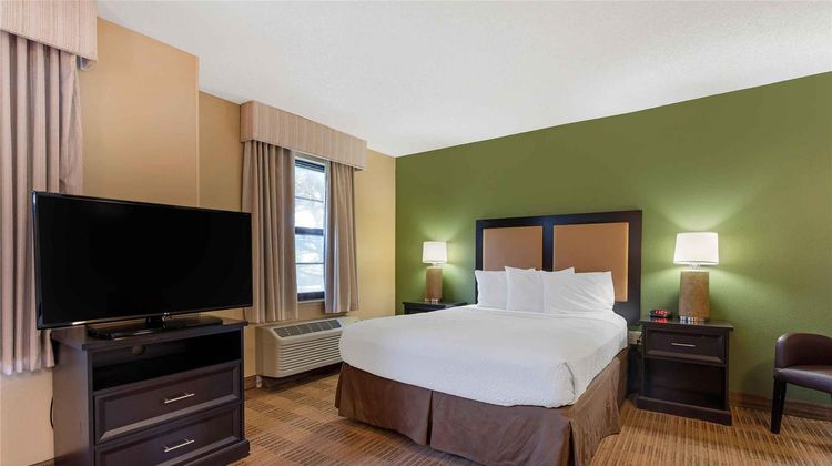 Extended Stay America Stes Oak Airport Room