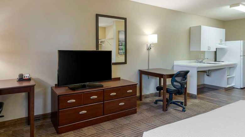 <b>Extended Stay America Stes Fremont Warm Room</b>. Images powered by <a href="https://iceportal.shijigroup.com/" title="IcePortal" target="_blank">IcePortal</a>.