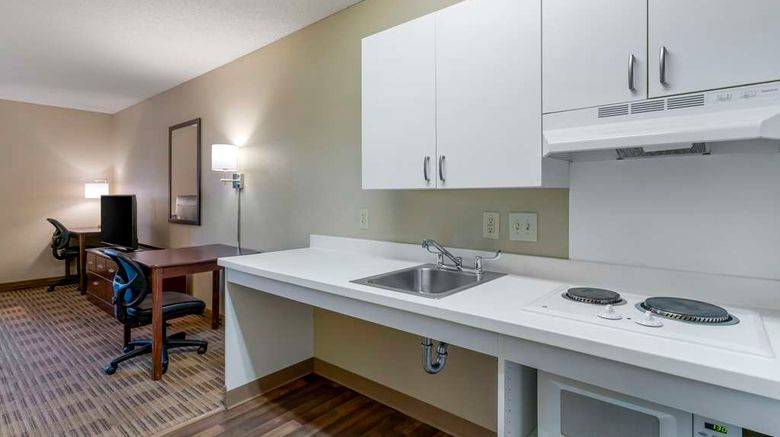 <b>Extended Stay America Stes Fremont Warm Room</b>. Images powered by <a href="https://iceportal.shijigroup.com/" title="IcePortal" target="_blank">IcePortal</a>.