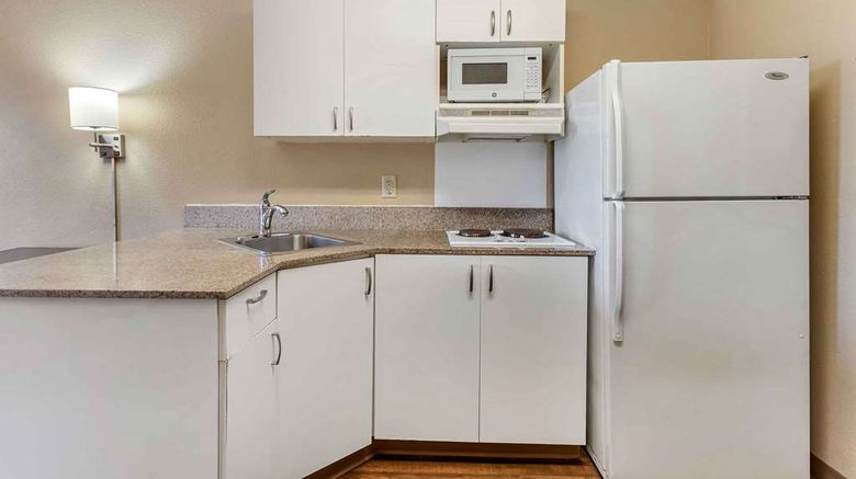 <b>Extended Stay America Stes Richmond Hill Room</b>. Images powered by <a href="https://iceportal.shijigroup.com/" title="IcePortal" target="_blank">IcePortal</a>.
