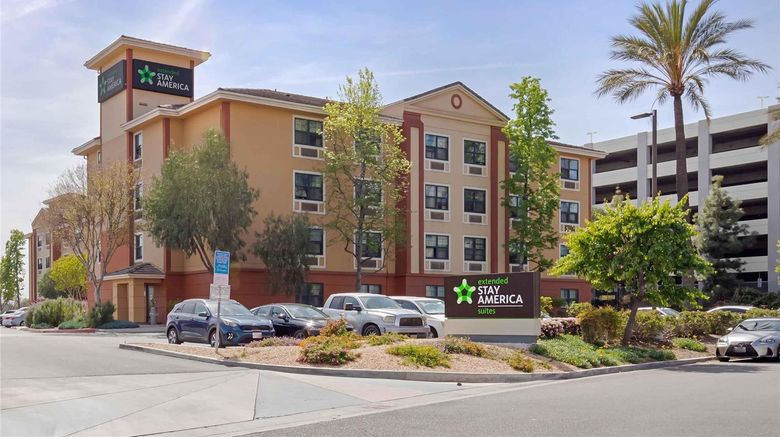 <b>Extended Stay America Stes La Bur Airpo Exterior</b>. Images powered by <a href="https://iceportal.shijigroup.com/" title="IcePortal" target="_blank">IcePortal</a>.