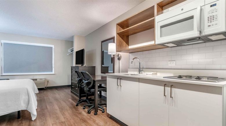 <b>Extended Stay America Prem Stes Belmont Room</b>. Images powered by <a href="https://iceportal.shijigroup.com/" title="IcePortal" target="_blank">IcePortal</a>.