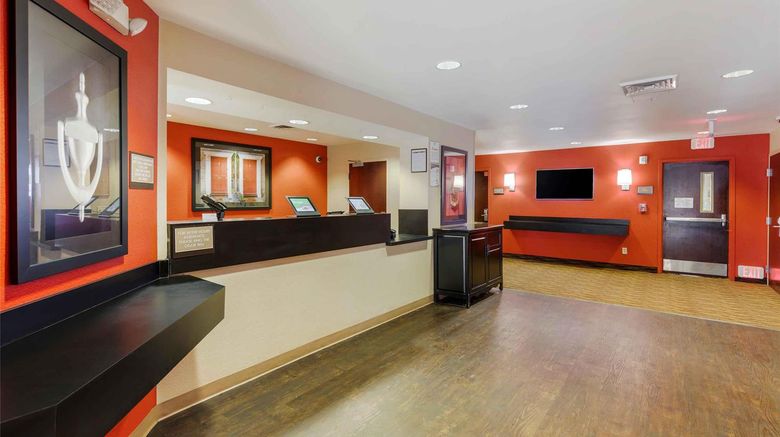 <b>Extended Stay America Stes La Simi Vall Lobby</b>. Images powered by <a href="https://iceportal.shijigroup.com/" title="IcePortal" target="_blank">IcePortal</a>.
