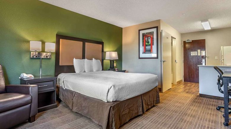 <b>Extended Stay America Stes W Sacramento Room</b>. Images powered by <a href="https://iceportal.shijigroup.com/" title="IcePortal" target="_blank">IcePortal</a>.