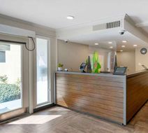 Extended Stay America Stes Sfo Airport Lobby