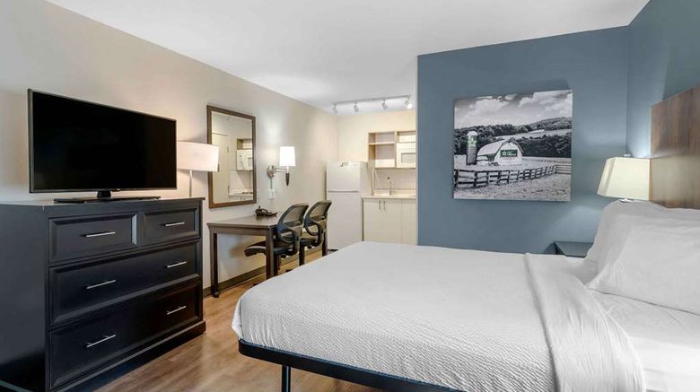<b>Extended Stay America Stes Sfo Airport Room</b>. Images powered by <a href="https://iceportal.shijigroup.com/" title="IcePortal" target="_blank">IcePortal</a>.
