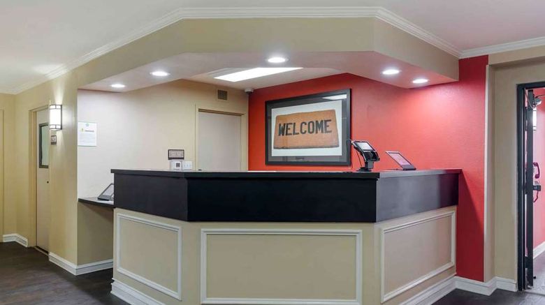 <b>Extended Stay America Stes La Glendale Lobby</b>. Images powered by <a href="https://iceportal.shijigroup.com/" title="IcePortal" target="_blank">IcePortal</a>.