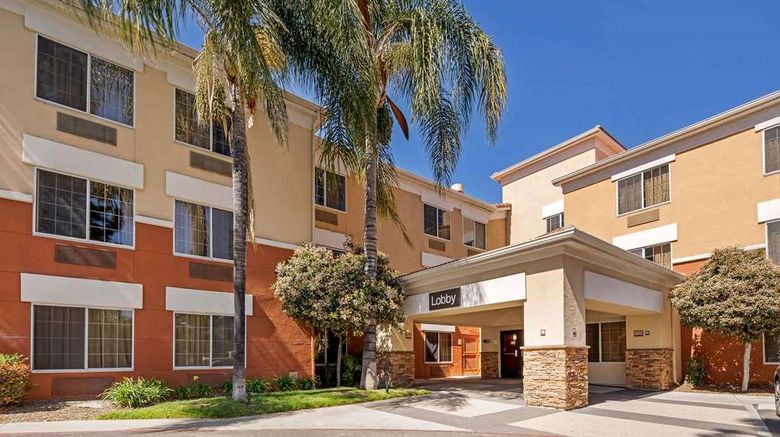 <b>Extended Stay America Stes La Glendale Exterior</b>. Images powered by <a href="https://iceportal.shijigroup.com/" title="IcePortal" target="_blank">IcePortal</a>.