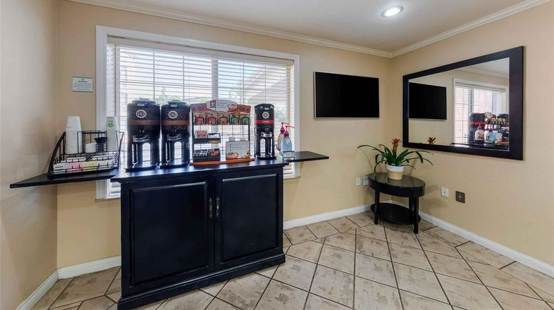 <b>Extended Stay America Stes Orange C Cypr Restaurant</b>. Images powered by <a href="https://iceportal.shijigroup.com/" title="IcePortal" target="_blank">IcePortal</a>.