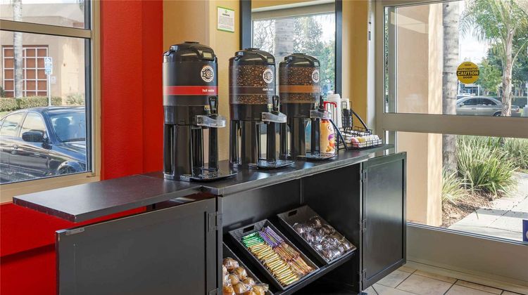 Extended Stay America Stes Orange C Irvi Restaurant