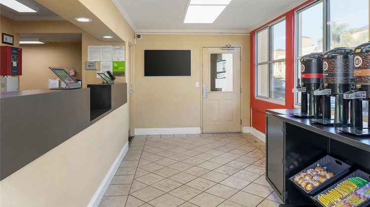 Extended Stay America Stes Orange C Irvi Lobby