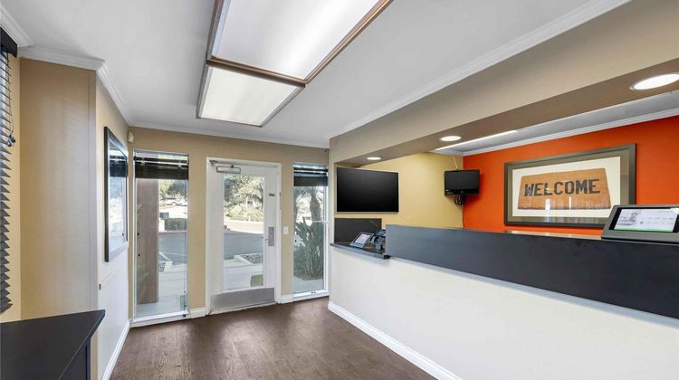 Extended Stay America Stes San Diego Fas Lobby
