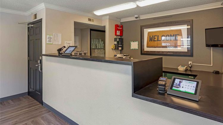 Extended Stay America Stes Denver S Auro Lobby